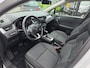 Renault Captur 1.3 TCe 140 Zen | Met o.a. stoel- en stuurwielverwarming, cruise, navigatie, camera en climate control!