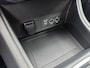 Renault Captur 1.3 TCe 140 Zen | Met o.a. stoel- en stuurwielverwarming, cruise, navigatie, camera en climate control!
