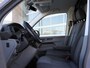 Volkswagen Transporter 2.0 TDI L1H1 28 150PK! Automaat | Trekhaak | Cruise | Apple Carplay | Parkeersensoren