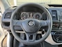 Volkswagen Transporter 2.0 TDI L2H1 Trekhaak 2200kg trekgewicht Imperiaal Euro 6 Airco Cruise controle Navigatie Apple carplay Parkeersensoren achter 2-Persoons