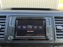 Volkswagen Transporter 2.0 TDI L2H1 Trekhaak 2200kg trekgewicht Imperiaal Euro 6 Airco Cruise controle Navigatie Apple carplay Parkeersensoren achter 2-Persoons