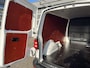 Volkswagen Transporter 2.0 TDI L2H1 Trekhaak 2200kg trekgewicht Imperiaal Euro 6 Airco Cruise controle Navigatie Apple carplay Parkeersensoren achter 2-Persoons