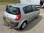 Renault Scenic 1.6-16V Business Line AUTOMAAT! NAVI l TREKHAAK l Airco l Elek pakket! Hoge instap goed onderhouden!