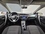 Toyota Auris Touring Sports 1.8 Hybrid Lease