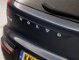 Volvo XC40 1.5 T5 Recharge Sport 262Pk Automaat (BLACK PACK, APPLE CARPLAY, GROOT NAVI, ZWART HEMEL, STUUR/STOELVERWARMING, SPORTSTOELEN, GETINT GLAS, LANE ASSIST, NIEUWE APK, NIEUWSTAAT)