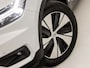 Volvo XC40 1.5 T5 Recharge Inscription 262Pk Automaat (APPLE CARPLAY, GROOT NAVI, LEDER, CAMERA, SPORTSTOELEN, KEYLESS, ELEK ACHTERKLEP, NIEUWSTAAT)