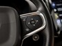 Volvo XC40 1.5 T5 Recharge Inscription 262Pk Automaat (APPLE CARPLAY, GROOT NAVI, LEDER, CAMERA, SPORTSTOELEN, KEYLESS, ELEK ACHTERKLEP, NIEUWSTAAT)