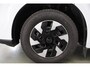 Ford E-Transit Custom 320 L1H1 Trend 218 pk | Achteruitrijcamera | Navigatie - Apple Car Play | Laadruimtebekleding | Verwarmde bestuurdersstoel en bijrijdersbank