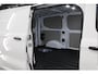 Ford E-Transit Custom 320 L1H1 Trend 218 pk | Achteruitrijcamera | Navigatie - Apple Car Play | Laadruimtebekleding | Verwarmde bestuurdersstoel en bijrijdersbank