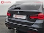 BMW 3-Serie Touring 320i High Executive M-Sport Trekhaak 1800kg Panoramadak Apple CarPlay NL Auto! | Head-Up | Achteruitrijcamera | Leer | Dealer Auto