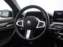 BMW 5-Serie Touring 520i Business Edition Plus LCI / M-SPORT / LASER / CARPLAY / SHADOW / STOELVERW / CAMERA / NAVI / CLIMA / PDC / NL-AUTO