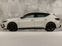 CUPRA Leon 1.5 TSI Sport 150Pk Automaat (APPLE CARPLAY, GROOT NAVI, KUIPSTOELEN, SENNHEISER AUDIO, CAMERA, STUUR/STOELVERWARMING, GETINT GLAS, NIEUWSTAAT)