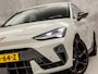 CUPRA Leon 1.5 TSI VZ Copper Edition 150Pk Automaat (F1 KNOPPEN, APPLE CARPLAY, GROOT NAVI, KUIPSTOELEN, SENNHEISER AUDIO, CAMERA, STUUR/STOELVERWARMING, GETINT GLAS, NIEUWSTAAT)