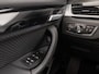 BMW X1 xDrive25e High Executive 221Pk Automaat (PANORAMADAK, DEALER ONDERHOUDEN, M STUUR, GROOT NAVI, HARMAN/KARDON, STOELVERWARMING, CAMERA, CRUISE, NIEUWSTAAT)