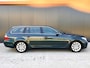 BMW 5-Serie Touring 520i Facelift model! - Dealer onderhouden