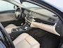 BMW 5-Serie Touring 520i High Exe | Pano | Xenon | Leer !