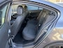 Opel Insignia 1.8 Cosmo Rijdt en schakelt goed ! - Airco Navi