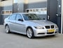 BMW 3-Serie 330i Dynamic Executive | Xenon | Navi | LM | NAP