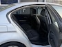 BMW 3-Serie 330i Dynamic Executive | Xenon | Navi | LM | NAP