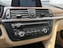 BMW 3-Serie 320i Upgrade Edition | Lage KM | Automaat