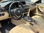 BMW 3-Serie 320i Upgrade Edition | Lage KM | Automaat