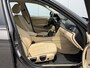 BMW 3-Serie 320i Upgrade Edition | Lage KM | Automaat