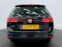 Volkswagen Golf Variant 1.2 TSI Highline Stijlvolle gezinsauto, voor mensen met smaak!
