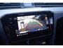 Volkswagen Passat Variant 1.5 TSI R-Line Business + NAP IQ.Light-R-Line int. Vol leder Camera Apple Carplay Stoel- en voorruitverwarming