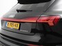 Audi E-tron e-tron 55 quattro Leder Navigatie Trekhaak Led koplampen Tour pakket Virtual cockpit Cruise control adaptief Climate control Lichtmetalen velgen