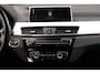 BMW X2 SDrive20i High Executive|Rijklaar!|M-Pakket|HUD|Trekhaak|Stoelverwarming|Schintzler