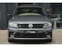Volkswagen Tiguan 1.4 TSI 150pk R-Line Panoramadak Leder Memory Blackstyle Trekhaak 20" LMV NLauto Bomvol!