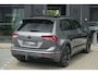 Volkswagen Tiguan 1.4 TSI 150pk R-Line Panoramadak Leder Memory Blackstyle Trekhaak 20" LMV NLauto Bomvol!