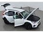 Volvo EX40 Extended Range Plus Black Edition 82 kWh | ACC | Harman/Kardon | 360° Camera | Stoel+Stuurverwarming | BLIS | 20 Inch