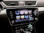 Skoda Superb Combi 1.4 TSI iV Business Sport 218Pk Automaat (VIRTUAL COCKPIT, APPLE CARPLAY, GROOT NAVI, CAMERA, STOELVERWARMING, SPORTSTOELEN, KEYLESS, ADAPTIVE CRUISE, GETINT GLAS, NIEUWSTAAT)