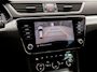 Skoda Superb Combi 1.4 TSI iV Business Sport 218Pk Automaat (VIRTUAL COCKPIT, APPLE CARPLAY, GROOT NAVI, CAMERA, STOELVERWARMING, SPORTSTOELEN, KEYLESS, ADAPTIVE CRUISE, GETINT GLAS, NIEUWSTAAT)