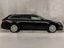 Skoda Superb Combi 1.4 TSI iV Sport 218Pk Automaat (VIRTUAL COCKPIT, APPLE CARPLAY, GROOT NAVI, CAMERA, STOELVERWARMING, SPORTSTOELEN, KEYLESS, ADAPTIVE CRUISE, GETINT GLAS, NIEUWSTAAT)