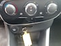 Renault Clio 0.9 TCe Expression, Airco, Navi, Dealer ond.h., Cruise contr. Start/Stop systeem, Keyless entry,