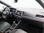 Volkswagen Polo 1.0 TSi 110 Pk Automaat R-Line Business | Stoelverwarming | Adaptive cruise | Parkeersensoren | CarPlay | 17 Inch | 33.412 Km !!