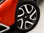 Renault Captur 0.9 TCe Dynamique (NAVIGATIE, CLIMATE, CAMERA, TREKHAAK, GETINT GLAS, SPORTSTOELEN, PARKEERSENSOREN, NIEUWSTAAT)