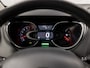 Renault Captur 0.9 TCe Dynamique (NAVIGATIE, CLIMATE, CAMERA, TREKHAAK, GETINT GLAS, SPORTSTOELEN, PARKEERSENSOREN, NIEUWSTAAT)