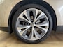 Renault Scenic 1.2 TCe Intens Stoelmassage / Stoelverwarming / 1/2 Leder / Head-Up Display / Cruise / Navigatie / 20'' LMV