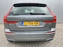 Volvo XC60 2.0 B5 Inscription Navigatie Trekhaak panoramadak 360 Camera Head-Up Display  Elektrische Stoelen Leder Blis Pilot Assist Harman Kardon Audio Apple Carplay Android Auto Parkeerverwarming NL Auto