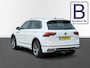 Volkswagen Tiguan 1.5 TSI R-Line Business+ /Prachtige auto!/Trekh./Digi Dash/Camera/Carplay/Led/19"/