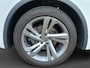 Volkswagen Tiguan 1.5 TSI R-Line Business+ /Prachtige auto!/Trekh./Digi Dash/Camera/Carplay/Led/19"/