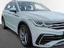 Volkswagen Tiguan 1.5 TSI R-Line Business+ /Prachtige auto!/Trekh./Digi Dash/Camera/Carplay/Led/19"/