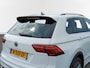 Volkswagen Tiguan 1.5 TSI R-Line Business+ /Prachtige auto!/Trekh./Digi Dash/Camera/Carplay/Led/19"/