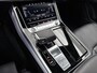 Audi Q8 55 TFSI e quattro Pro Line 394 PK | S-line | Adaptive cruise control | Glazen panoramadak | Luchtvering | 360 graden camera | Dodehoekdetectie | Stoelverwarming voor & achter Head-up display | Elektr. voorst. geheugen best. | Matrix-LED | Trekhaak | Optiekpakket zwart |