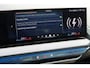 BMW X3 30e xDrive M-Sport Pro | Panoramadak | Memory | Stoelventilatie | Surround Camera | HUD | Verwarmd Stuurwiel | Harman/Kardon | Iconic Glow | Achterbank Verwarmd |