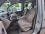 Renault Kangoo Family 1.6-16V Expression. Rolstoel aanpassing XXL aanpassing. D-riem vervangen, nette Kangoo! Prijs incl garantie.