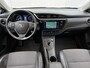 Toyota Auris Touring Sports 1.8 Hybrid Executive | Dealer Onderhouden | Stoelverwarming | Parkeersensoren voor+achter Met assistent | Navigatie | Climate Control | Cruise Control | Achteruitrijcamera |